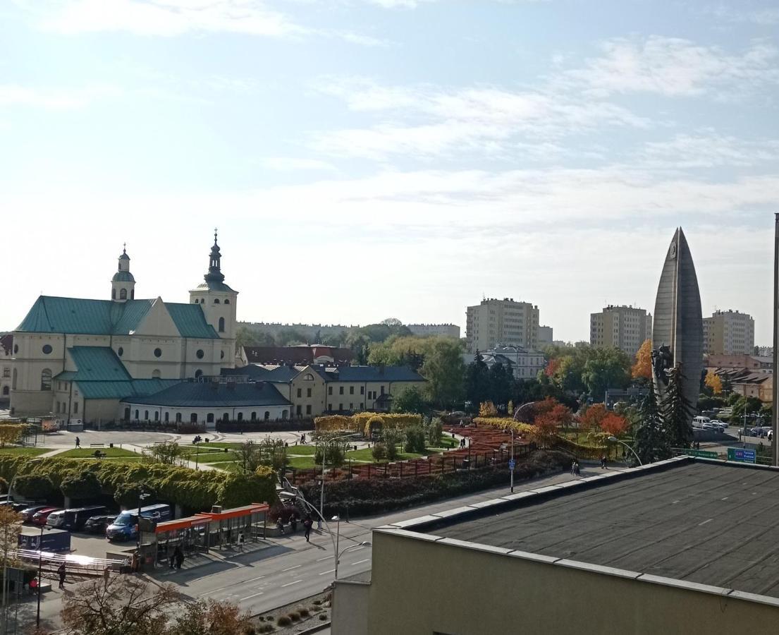 Mk Apartament III Rzeszów Esterno foto