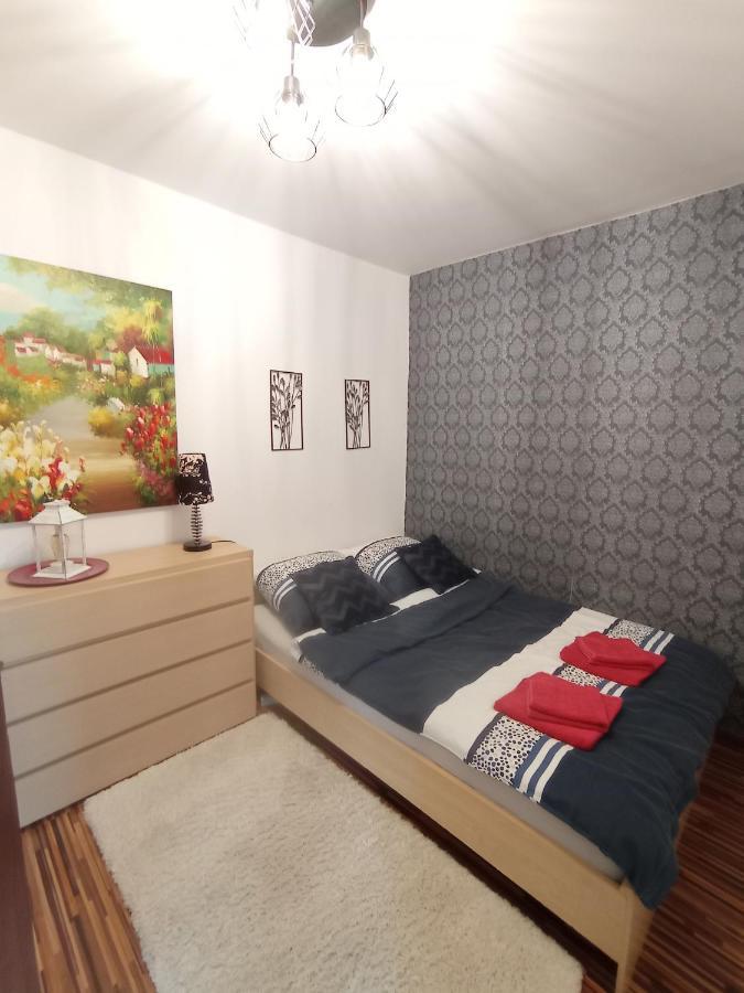 Mk Apartament III Rzeszów Esterno foto